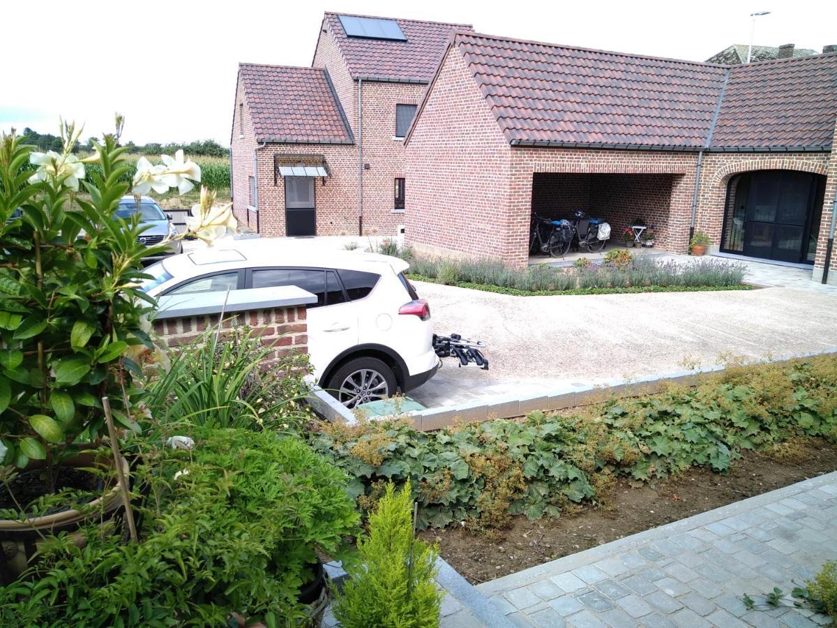 Vakantiewoning Mierzicht Met Prive Wellness Haspengouw Boekhout Eksteriør billede